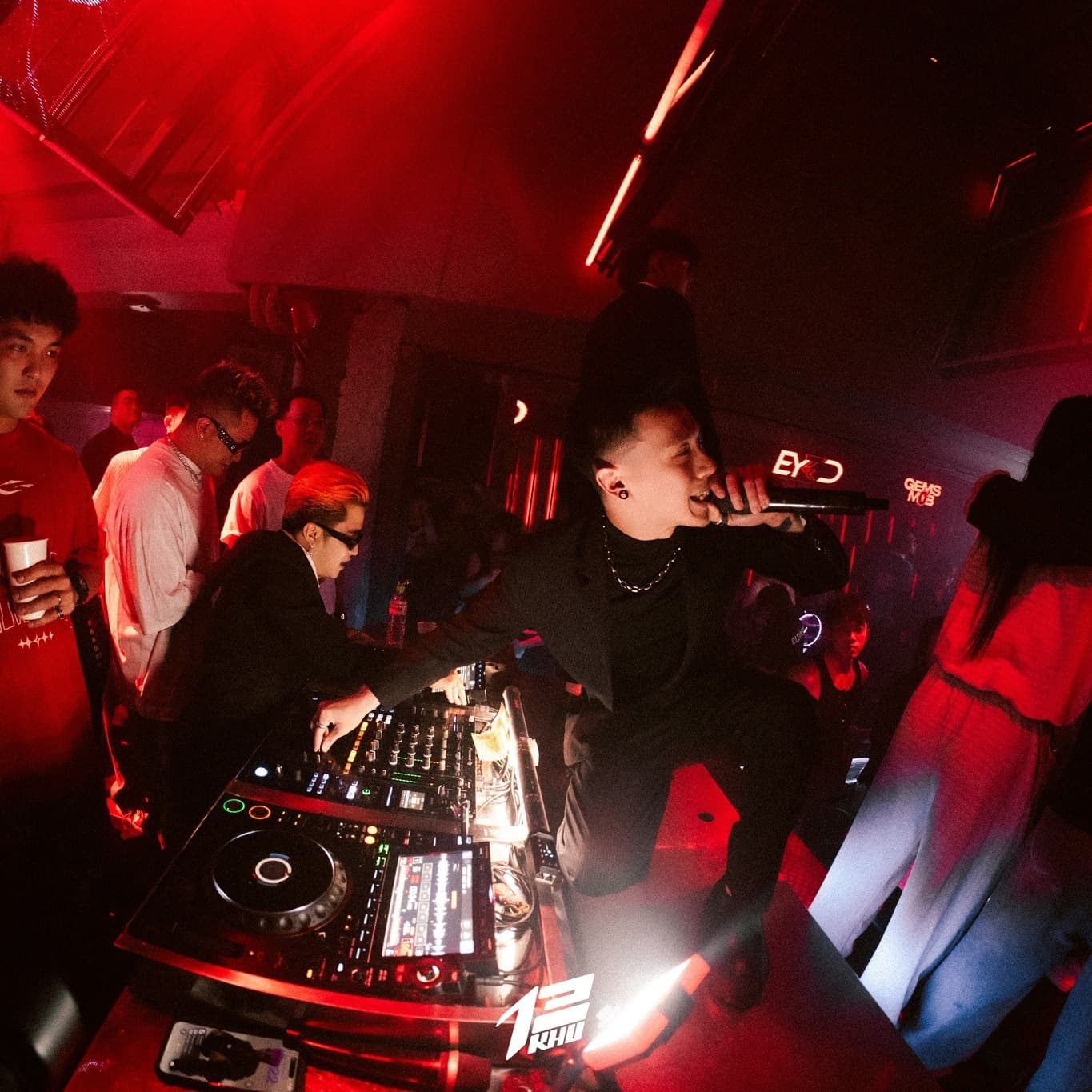 Khoảnh khắc KHU 13 8