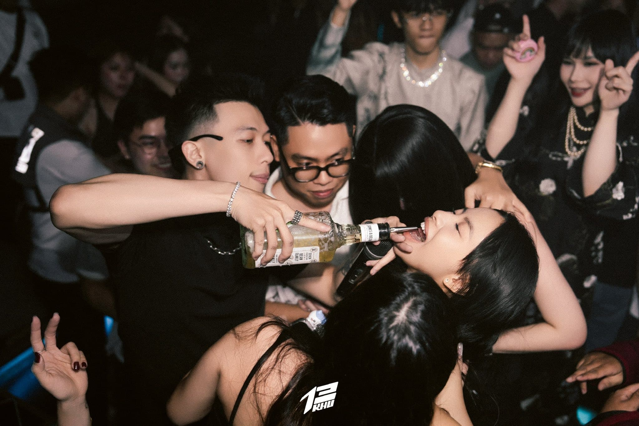 Khoảnh khắc KHU 13 13