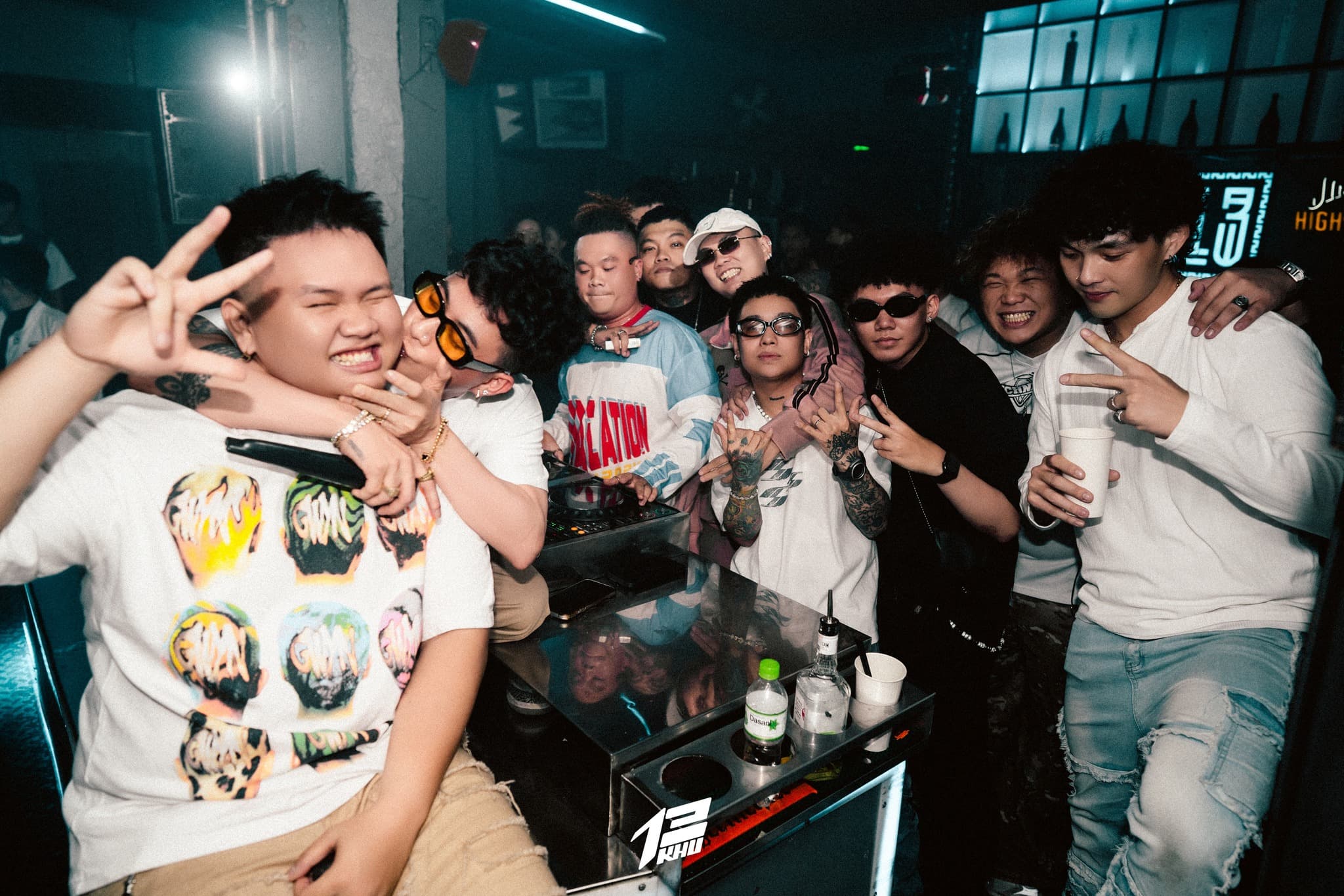 Khoảnh khắc KHU 13 38